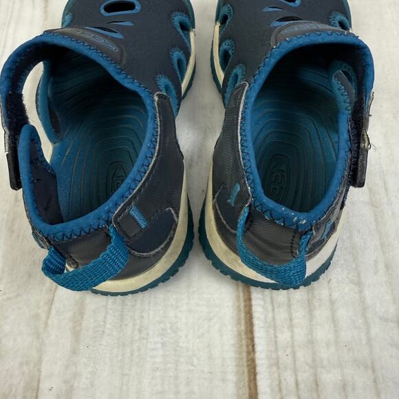 keen stingray kids water shoes 10C - Picture 3 of 4